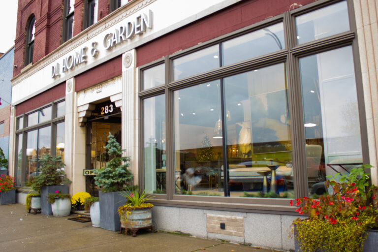 About Us DL Home & Garden